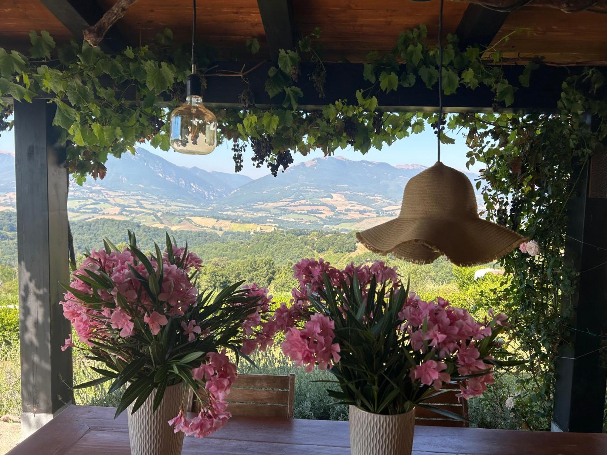 Borgo Crispiero Bed & Breakfast Exterior photo